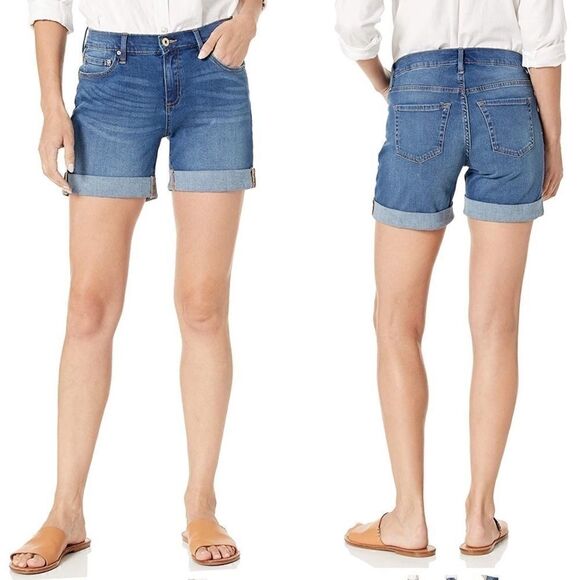 Tommy Hilfiger Cuffed Denim Shorts in Size 4 - Picture 1 of 10